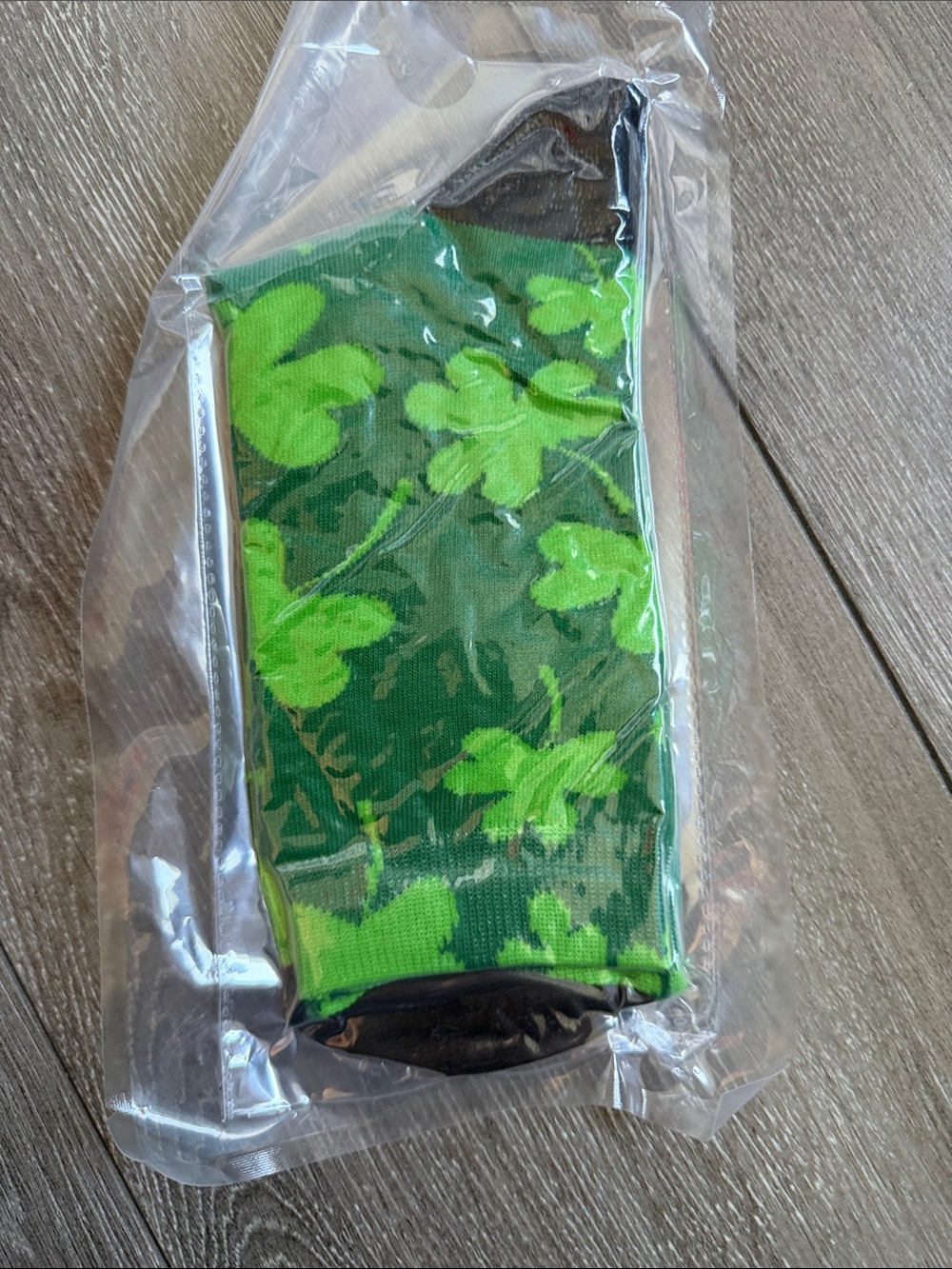 St. Patrick's Green Clover Crew Socks - Green